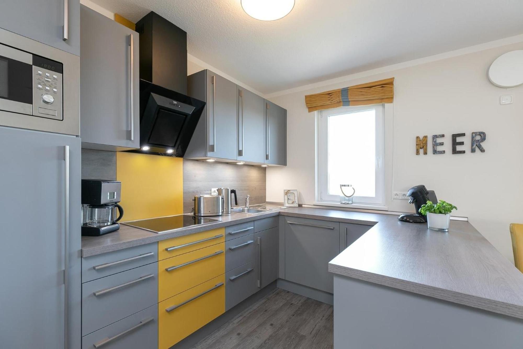 Lighthouse Fluegge Apartment เกรอมิทซ์ ภายนอก รูปภาพ